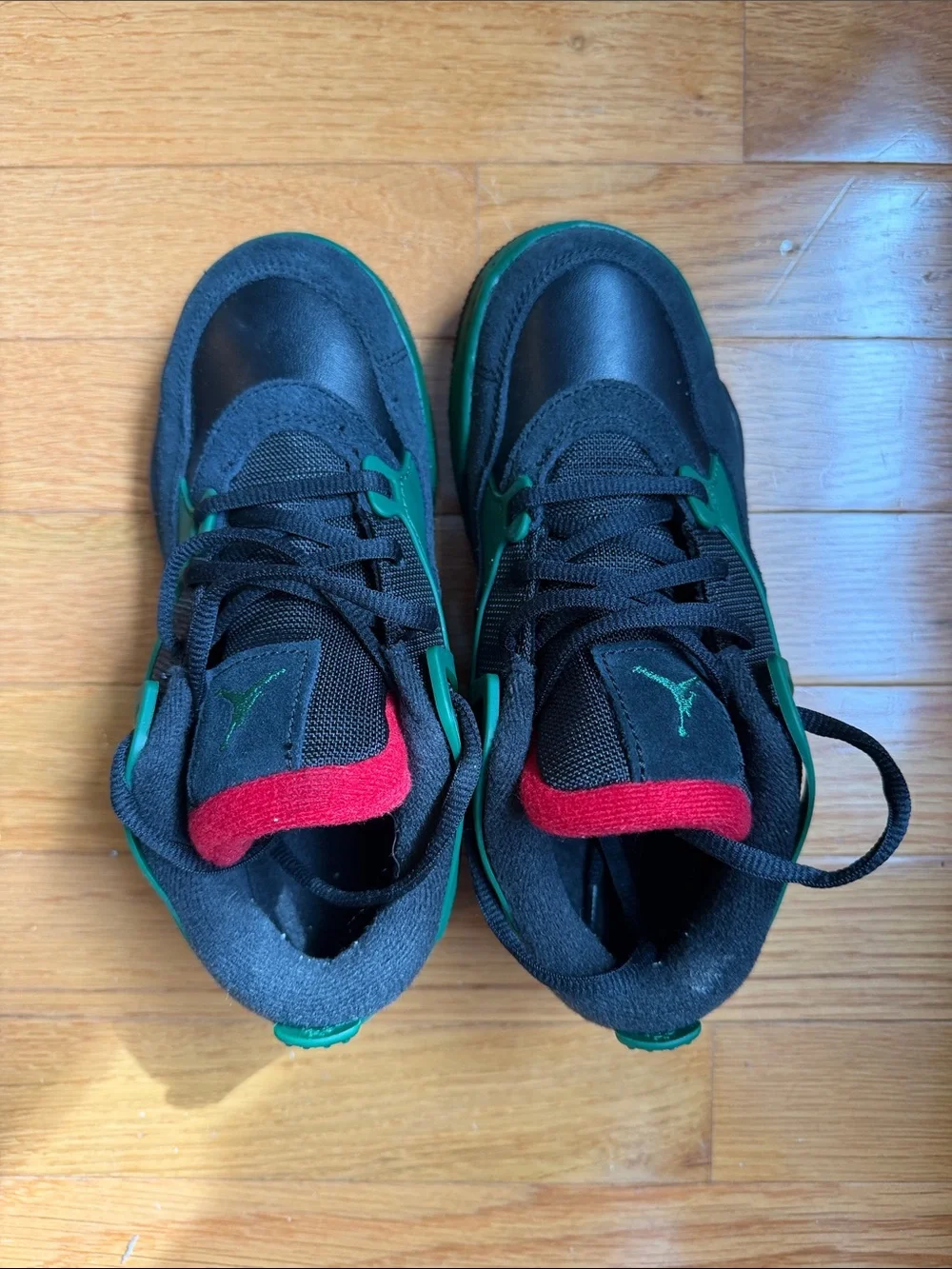 Jordan Kids Black, Green & Red Low-Top Sneakers